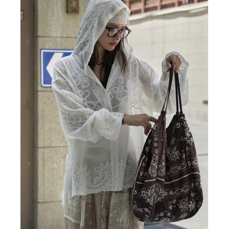 Johnature Summer Autumn Korean Fashionable Hooded Lace Jacquard Sunscreen Light Breathable Coats For Women