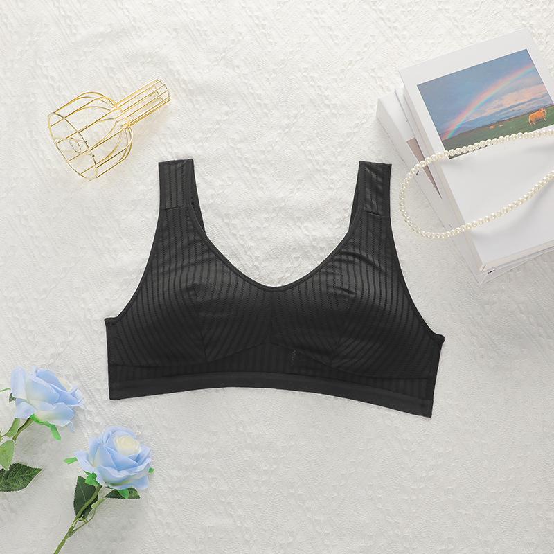 

Большая грудь делает вас визуально меньше и предотвращает обвисание. Дышащий бюстгальтер пуш-ап без косточек, с большой чашкой, больших размеров. 3XL чёрный