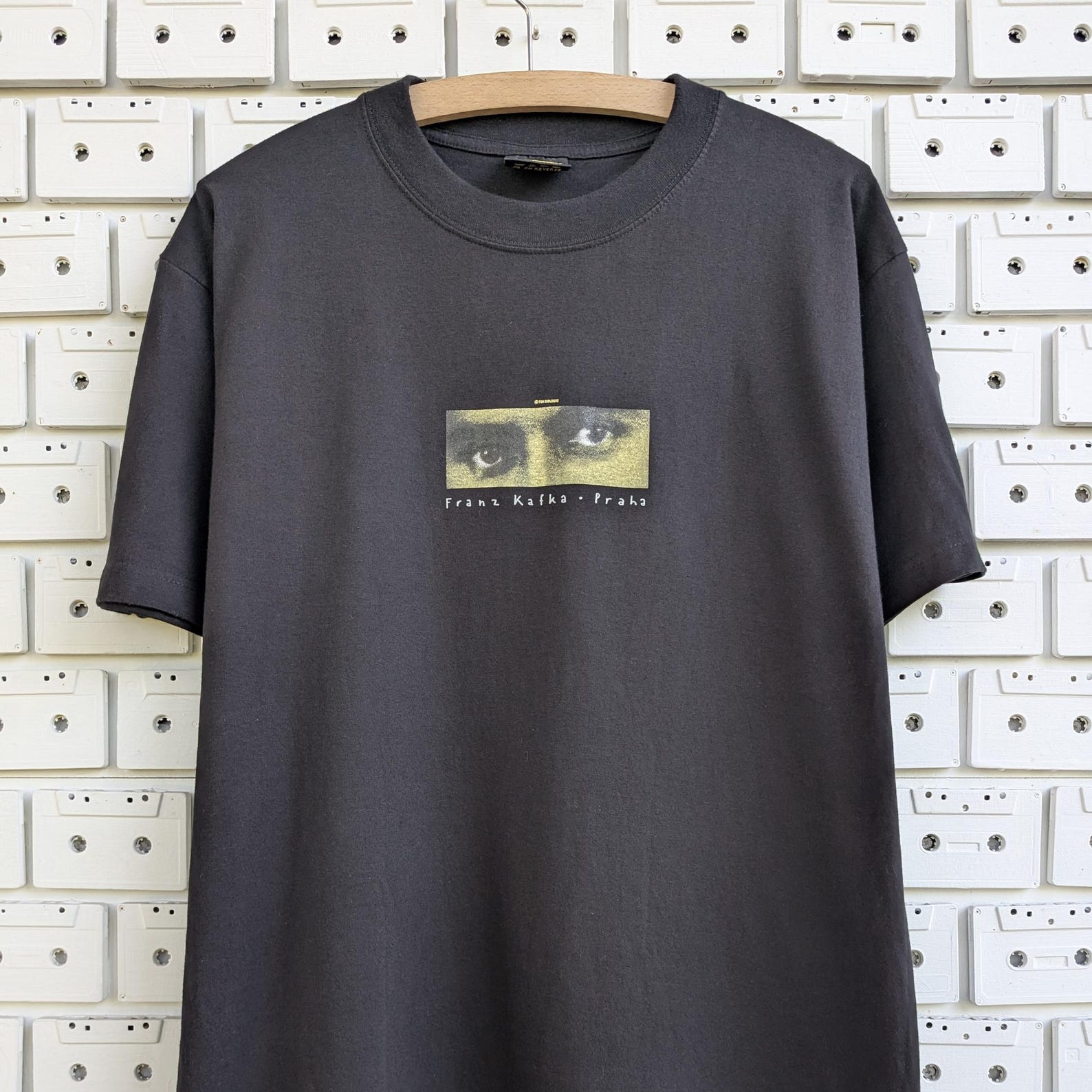 Vintage 90s 00s Franz Kafka T shirt Czech Writer Novelist Praha Tourist Tee Size L M