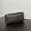 Hand-woven European and American Retro Texture Versatile Handbag Large Capacity Leisure Commuting Fashion Simple Tote Bag