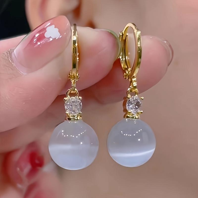 

Elegant Vintage Hoop Cat s Eye Pendant Earrings for Women, Suitable for Daily, Banquet Vacation Wear білий