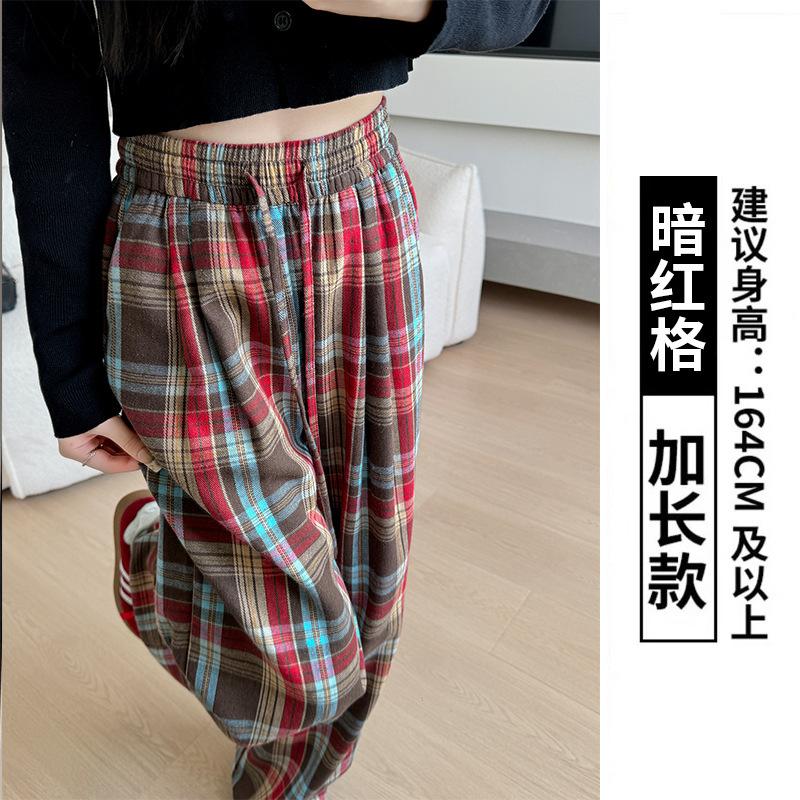 Retro Czerwone Spodnie w Kratę Damskie na Wiosnę i Jesień Nowe Luźne Spodnie z Szerokimi Nogawkami Wysoki Stan Casualowe FloorFashion