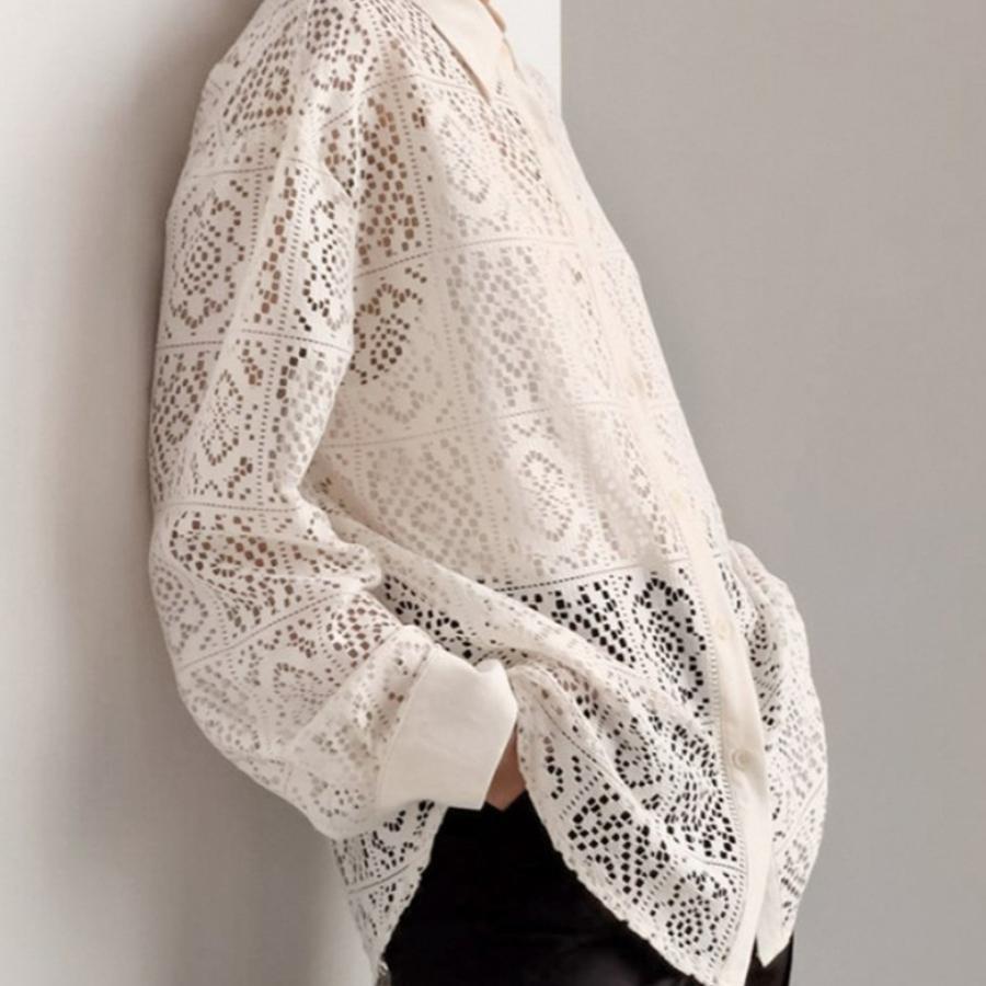 Fashionable High-End Retro Lace Hollow Shirt Versatile Commuting Long Sleeve Blouse Women's Hot Item