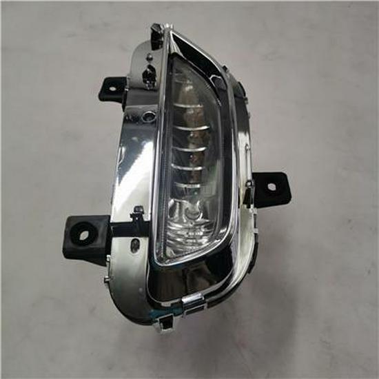 Foton Right Front Fog Light - Model L037100000059
