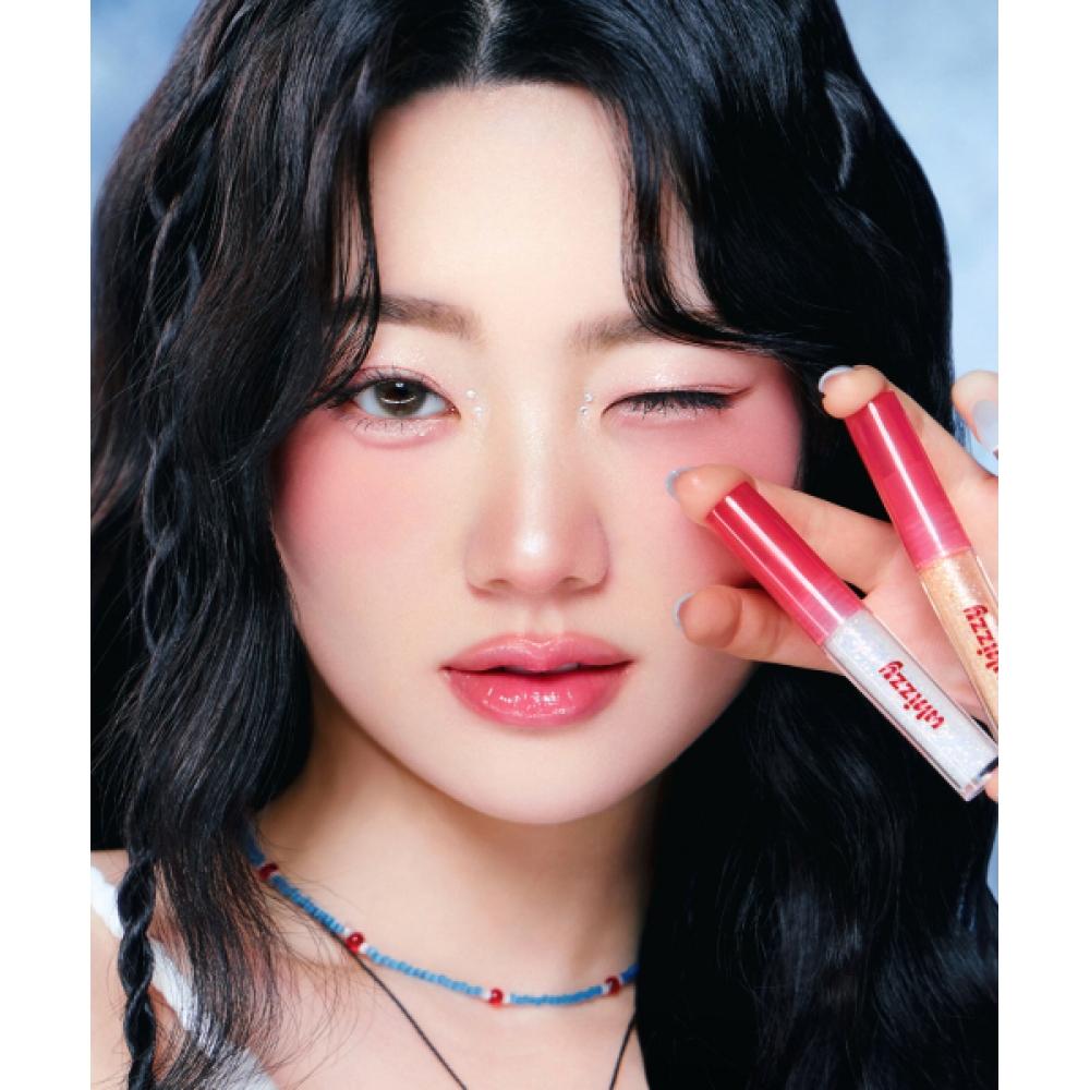 

Whizzy [new] Teardrop Glitter Liner 2 Colors Vision Vision