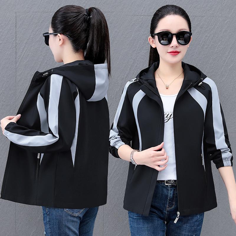 

Женская стильная повседневная короткая куртка на осень 2025 года — легкая, свободного кроя Large чёрный