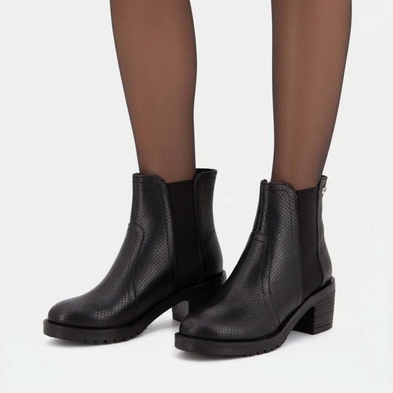 Women's Black Snake Pattern Leather Ankle Boots LES TROPEZIENNES PAR M.BELARBI