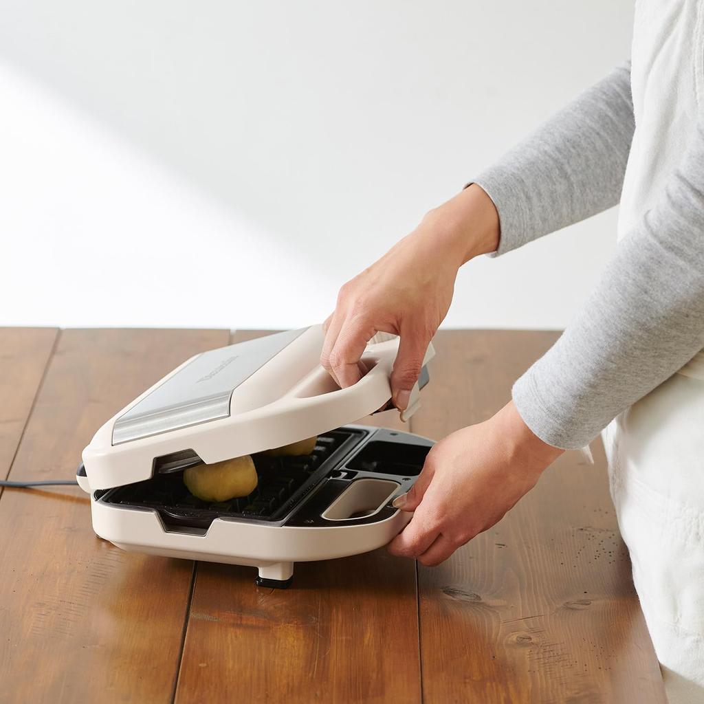 Waffle Hot Sand Baker Color Now Comes with 2 Types of Hot Sand Maker Electric Waffle Maker Sandwich Maker [Vitantonio Official] & (VWH-600-K) [New