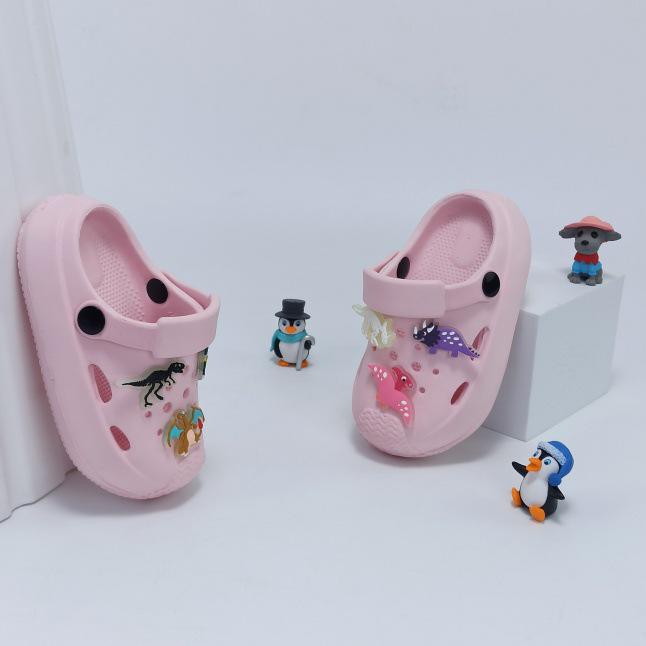 2025 Summer Kids' Soft Sole Trendy EVA Hole Shoes for Outdoors & Indoors