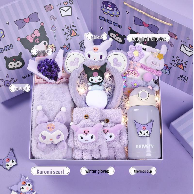 Set cadou de iarnă Kuromi: Eșarfe și Accesorii pentru Fete (Vârste 10-12)