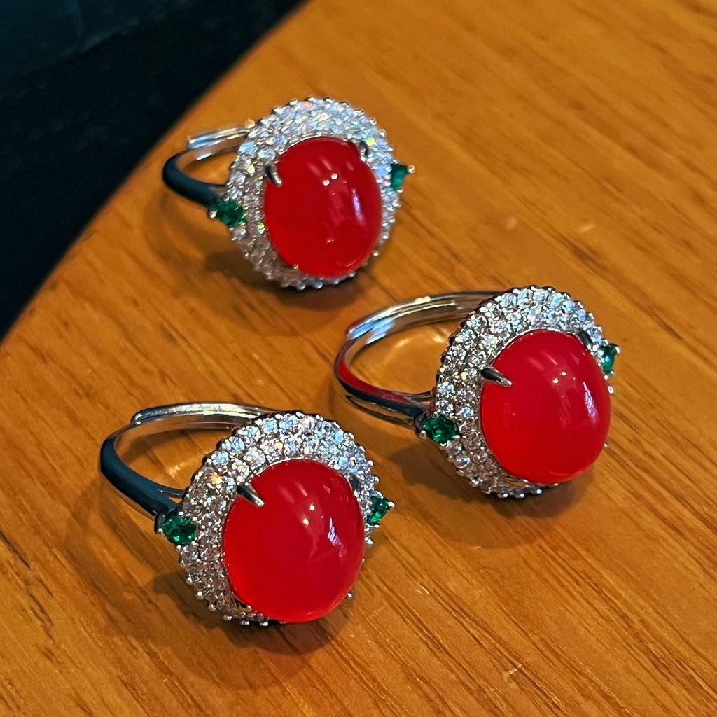 Jade Rot Beleuchtung Natürlicher Chalcedon Ring Achatring, Echte Aufnahme
