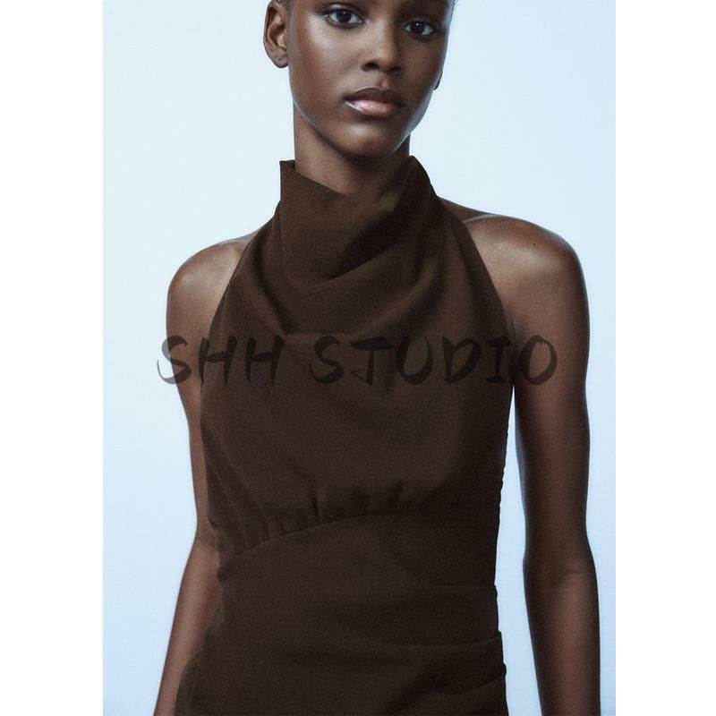 Fall and Winter New Women's Clothing Fashion Fashion Vest Sleeveless Open Back Hanging Collar Short Tops 3644330