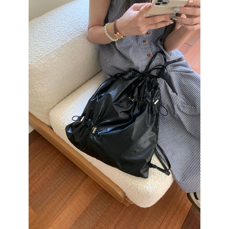 Korean Ins Niche Design Drawstring Pleated Silver Backpack for Women Commuting Versatile Casual Small Backpack