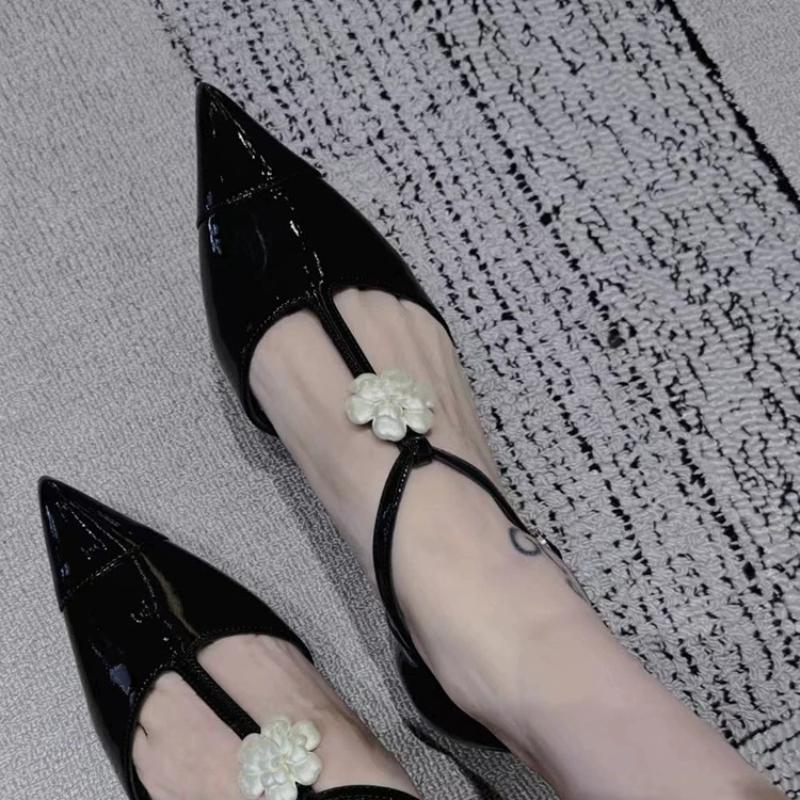 Fashion Flower Hollow Pointed Wedge Matching Color Light Mouth All Comfortable Non-slip Breathable Women Wear-resistant Women's Shoes