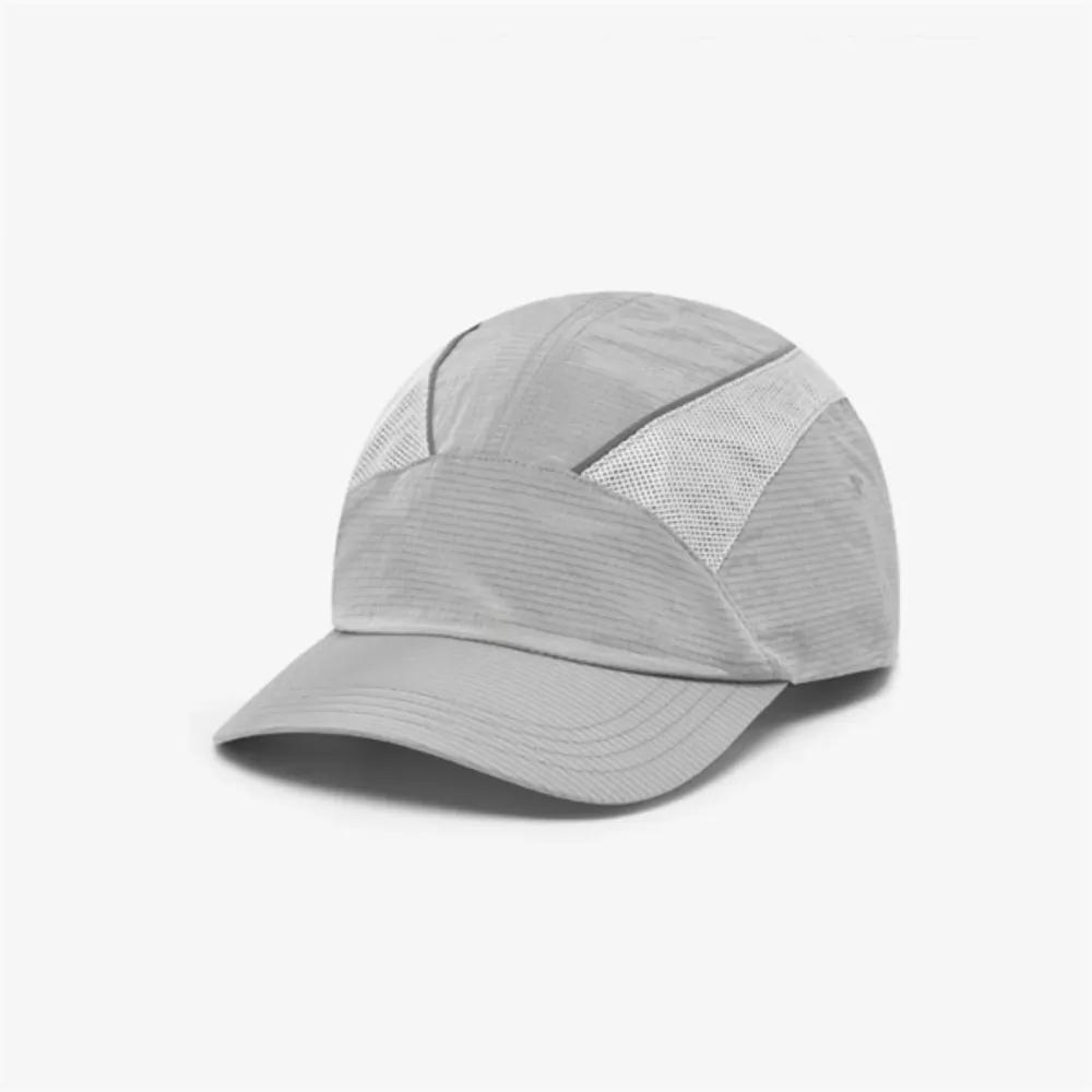 New Balance Glossy Ball Cap B1 NBGDGS2203 91 1.NBGDGS2203 91