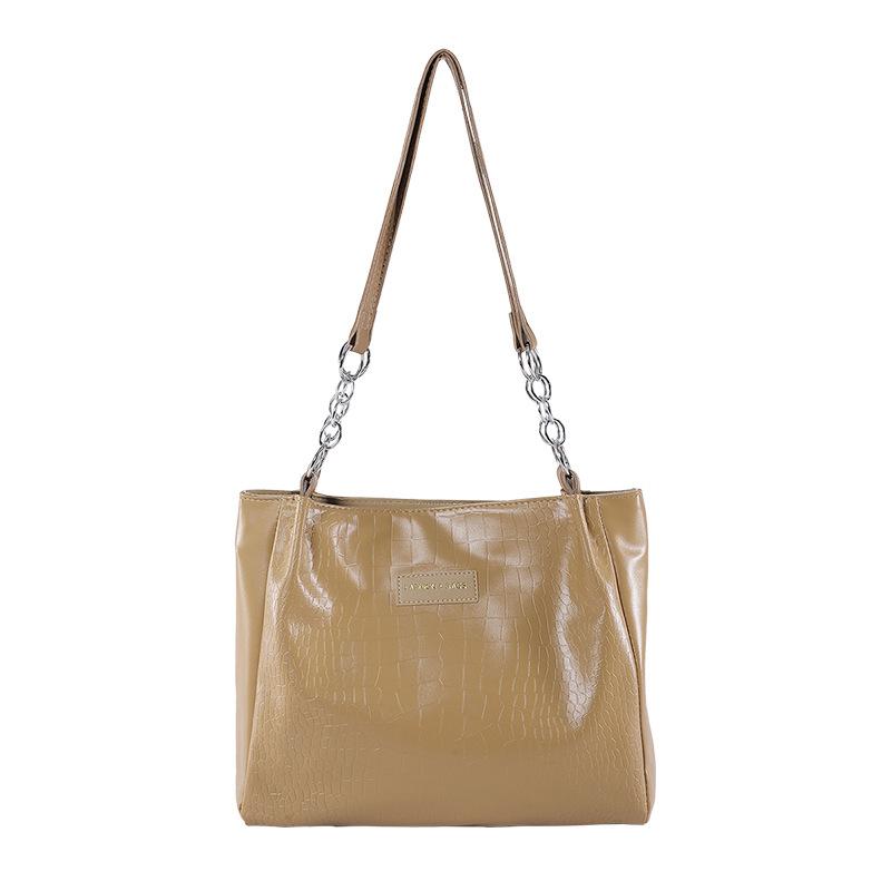 

Retro crocodile pattern tote bag women s 2024 new spring portable fashion large capacity niche shoulder armpit bag хакі