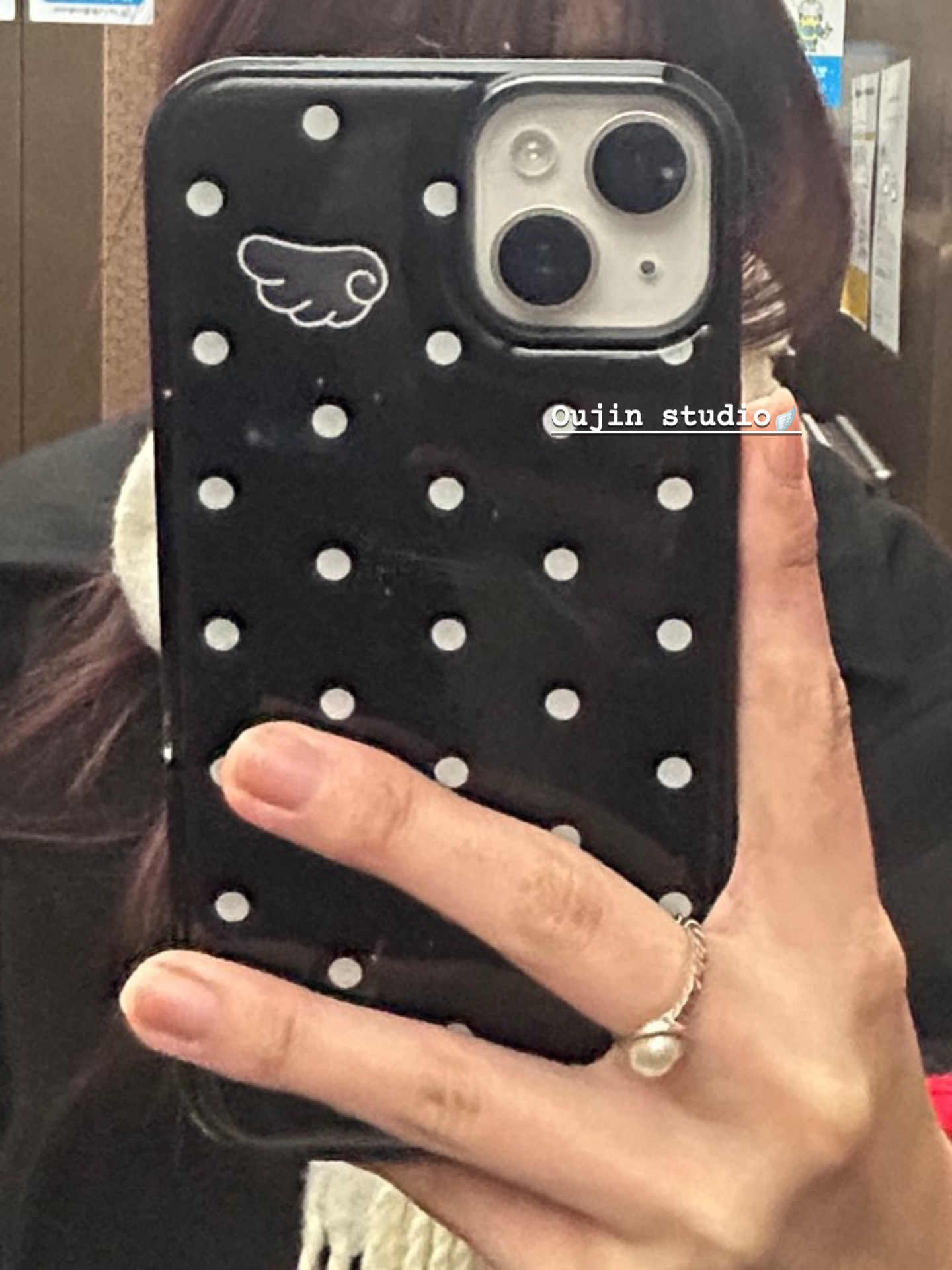 

Minimalist Black White Polka Dot Angel Wing Phone Case For iPhone 17 AIR 16 15 14 13 12 11 Pro Max XR XSMAX 78 16 PLUS Y2K Cover iPhone 16