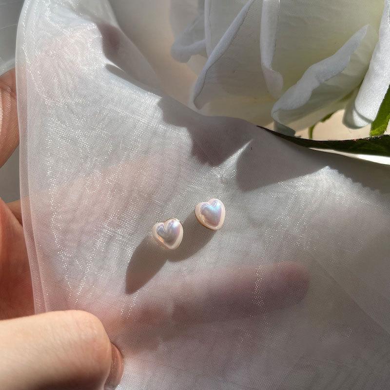 

Серьги с жемчугом в форме сердца для женщин, серьги Love Sweet, нишевый дизайн, высококачественный ретро-стиль во французском стиле