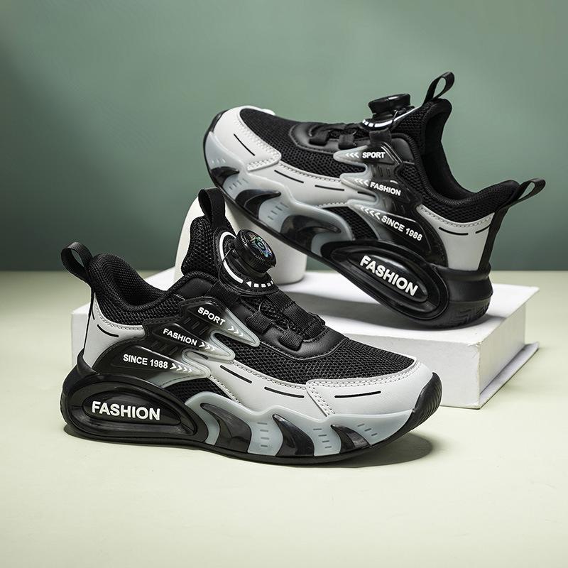 Boys' sneakers mesh breathable and lightweight 2025 summer new sneakers soft sole casual girls' dad shoes tide