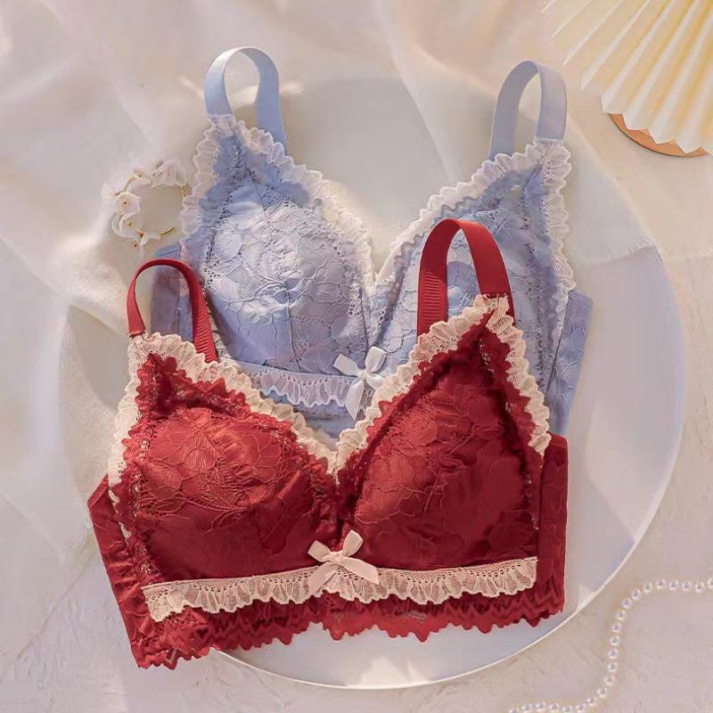 Latex Underwear Lace Bra Thin Section Adjustable Collection of Breasts Bra