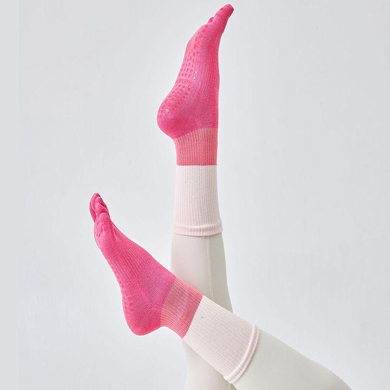 

Small Fish plus Five Fingers Yoga Socks Female Knee Socks Professional Non Slip Autumn Fitness Indoor Pilates Floor Socks 2361H Pink