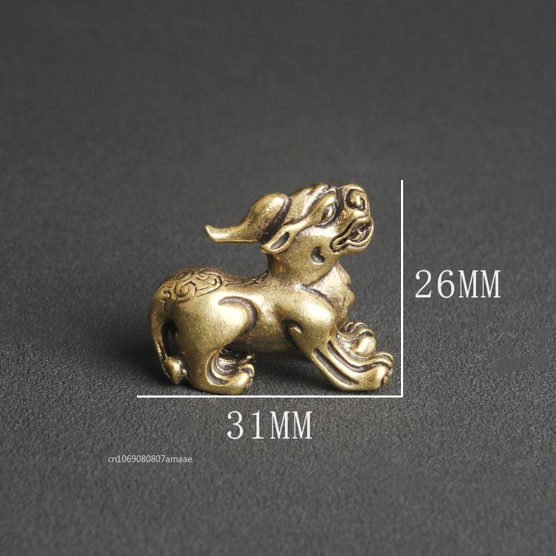 Retro Brass Mythical Beast Miniatures Figurines Tea Pet Retro Copper Animal Kirin Small Statue Desktop Home Decoration Ornament