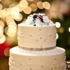 1 Pair Wedding Cake Topper Bride and Groom Resin Couple Statue Decorative Figurine Miniature Ornament for Cake Decoration