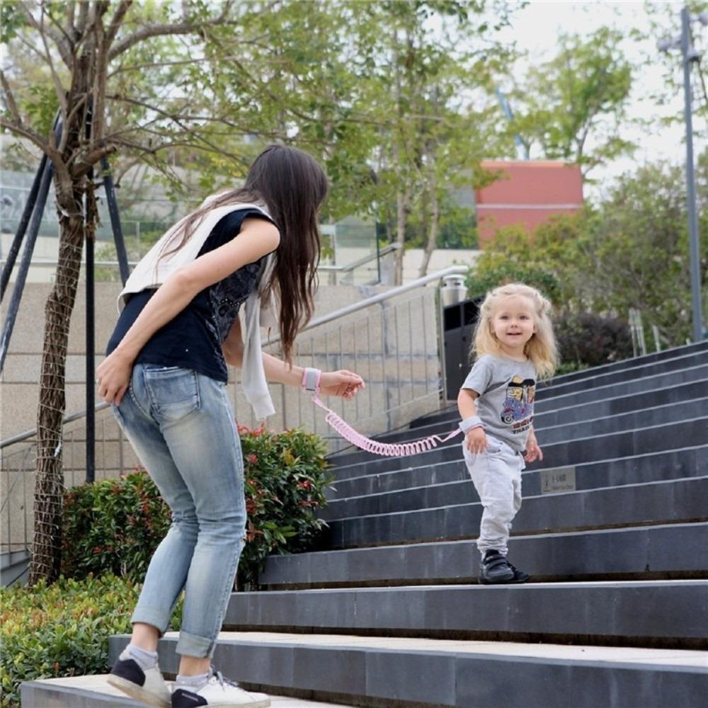 Breathable Baby Traction Rope Adjustable Children Harness Anti-lost Wrist Link Band  Toddler