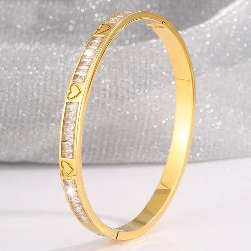 Starry Sky Silver Titanium Steel Bracelet for Women - High-End, Versatile, Full Diamond, Non-Fading Fashion Accessory