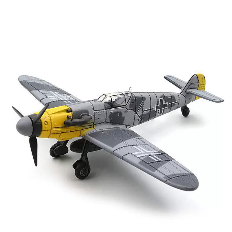 20cm 4D Boy Diy Toys Fighter Assemble Blocks Building Model Airplane Military Model Arms Germany BF109 UK Hurricane Fighter Gift