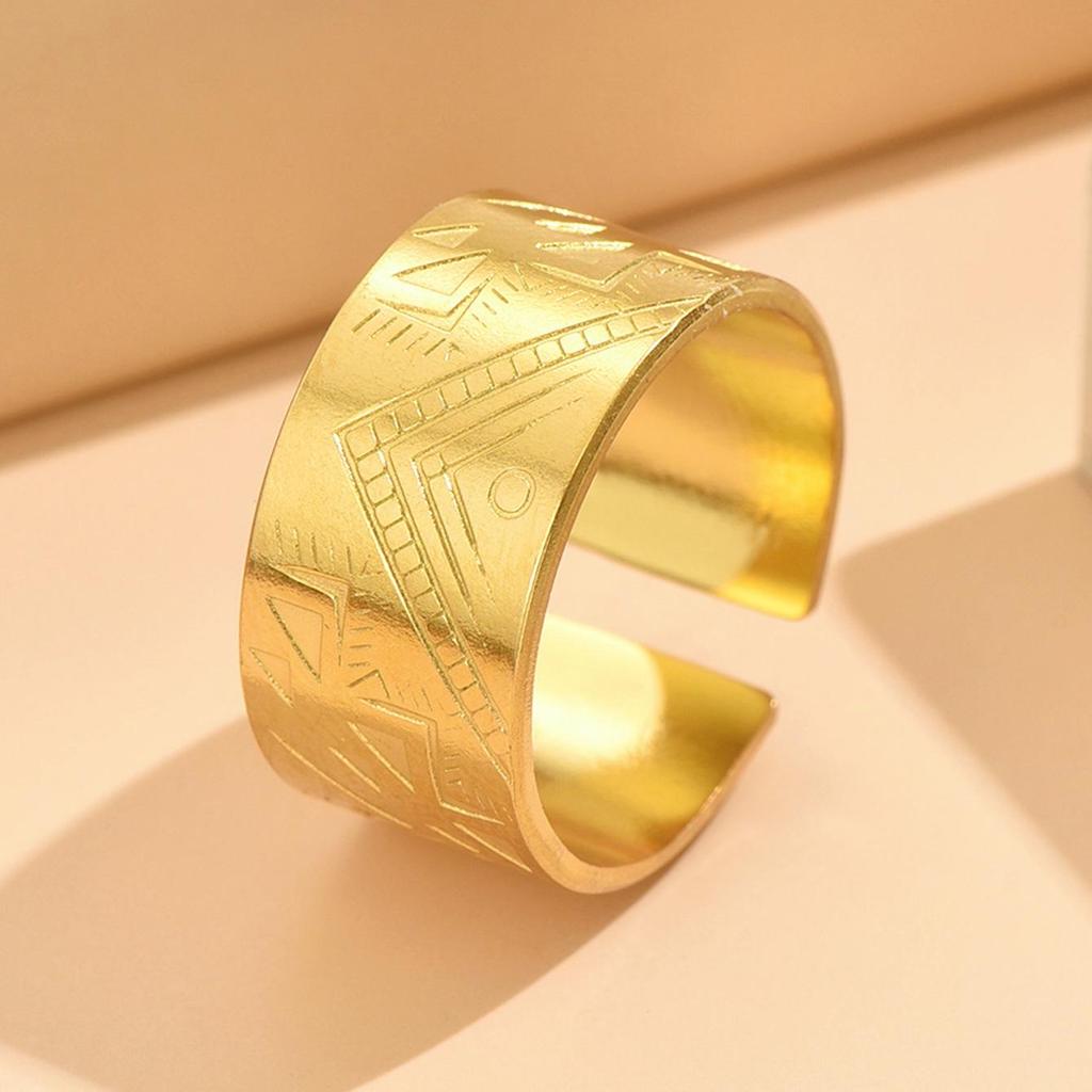 European Wide Band Retro Totem Pattern Adjustable Stainless Steel Ring for Men and Women Titanium Steel Jewelry