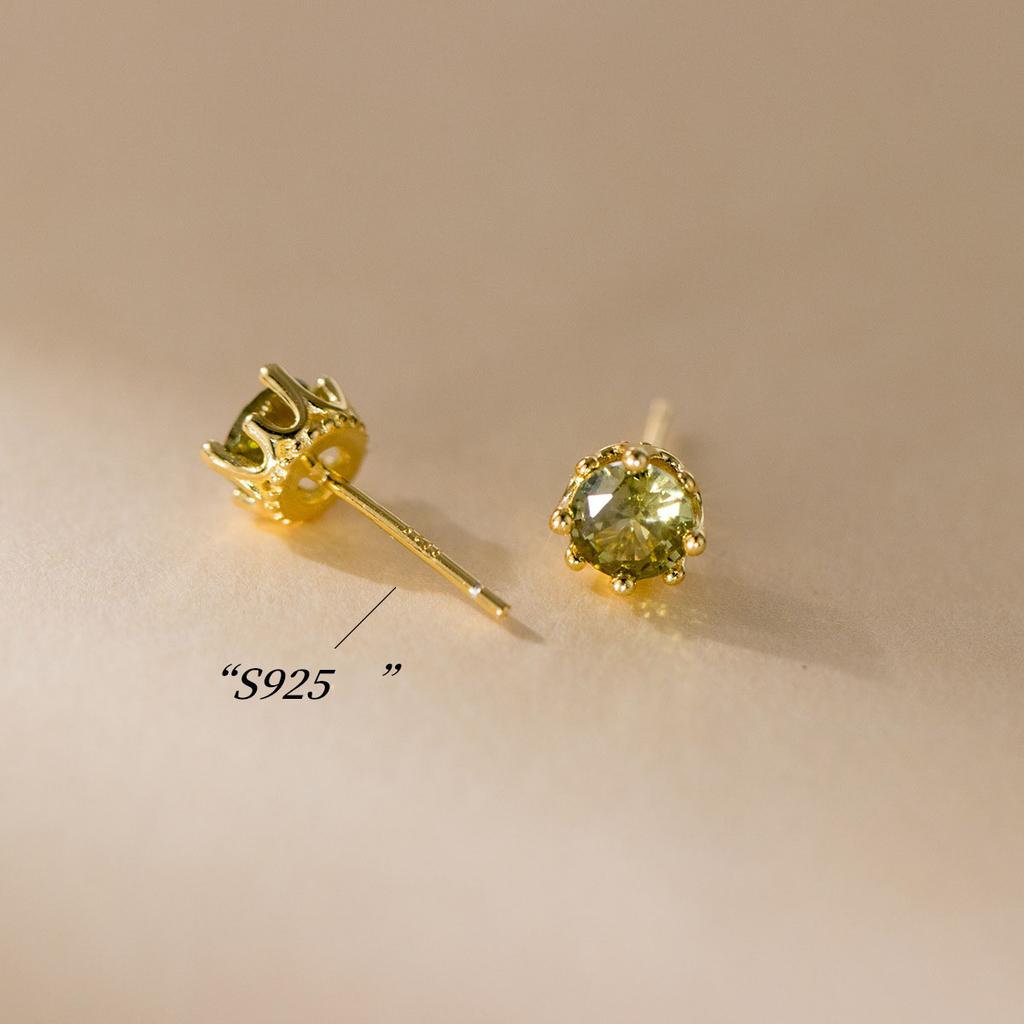 925 Sterling Silver Peridot Green CZ Stud Earrings for Women Vintage Royal Crown Six-Prong Zirconia Earrings Fine Jewelry