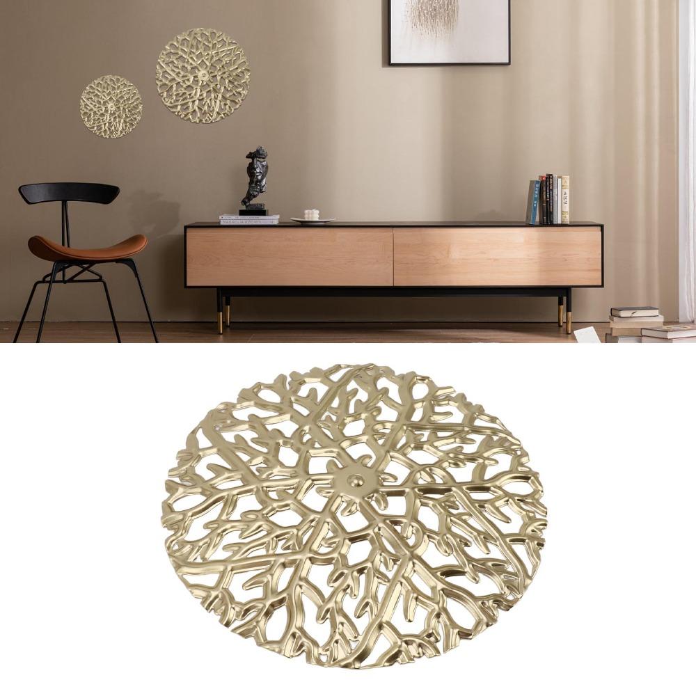Hohlgeschnitzter eiserner Ast Wanddeko Goldener Eisen-Runder Eisen-Wandkunst Runder Goldener Metall-Wandbehang Schlafzimmer-Interieur