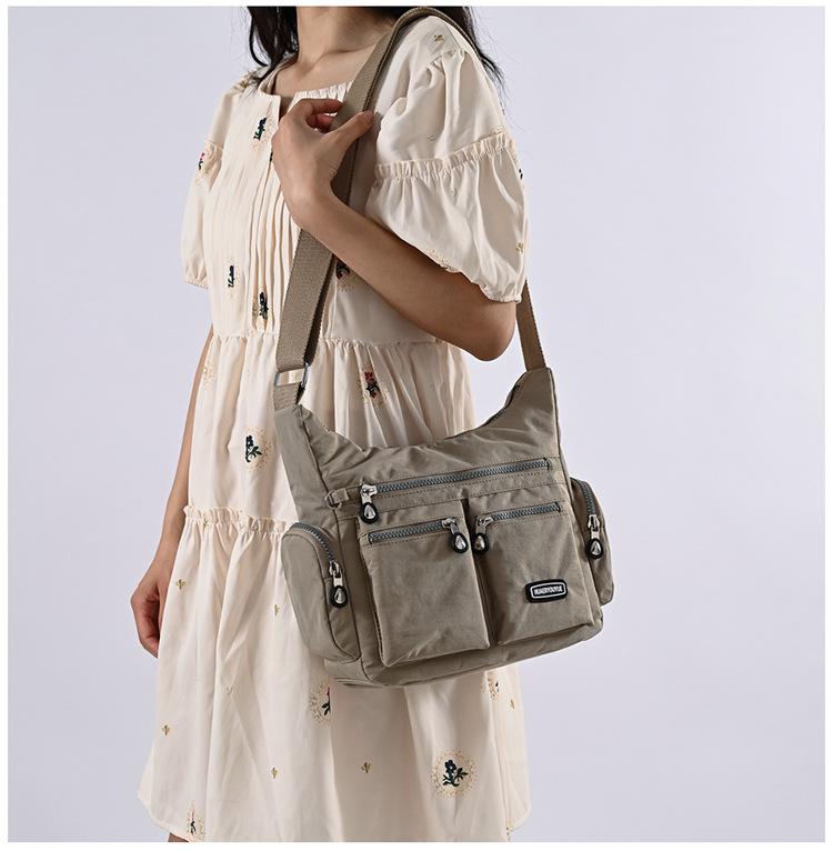 Borsa a tracolla da donna in nylon di grande capacità - Elegante e versatile