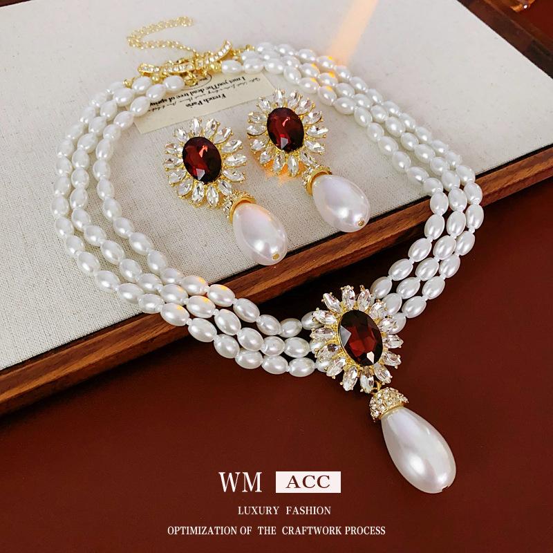Flower Diamond Water Drop Pearl Necklace French Retro Court Style Collarbone Chain High Sense Light Luxury Jewelry Women's Suit