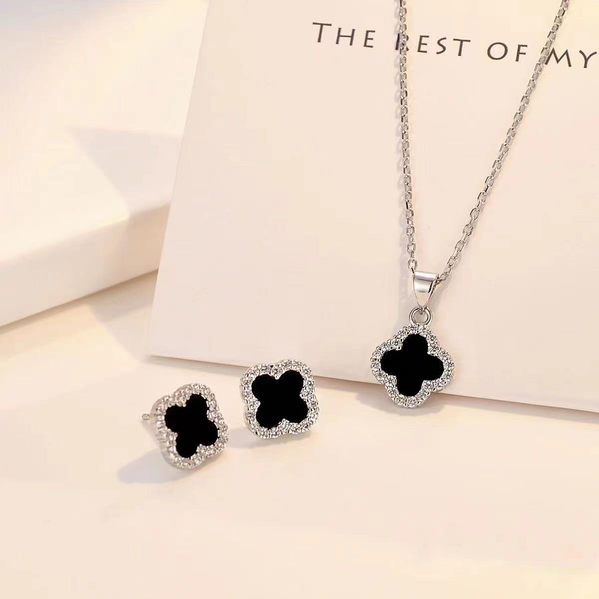 

Ювелирные изделия из барочного искусственного жемчуга неправильной формы One Size