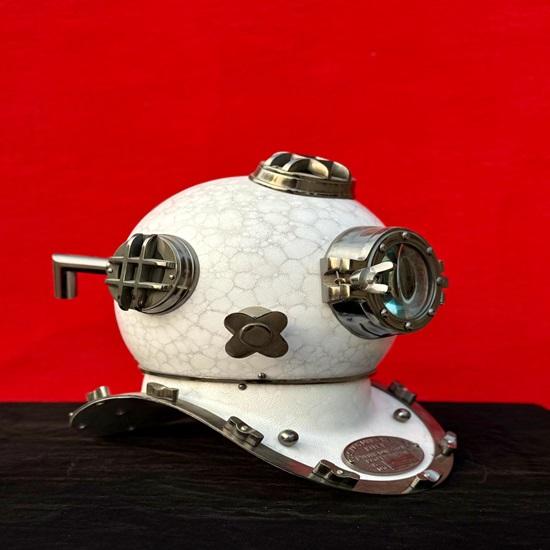 White Scuba Diving Helmet Mark V 45.72 Cm Maritime Ship's Decorative Helmet Best Décor Gift