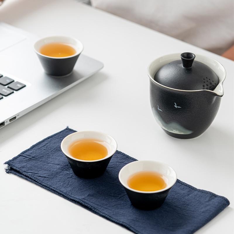 Kung Fu Tea Set Ceramic Quick Tea Cup One Pot Three Cups Portable with Bag