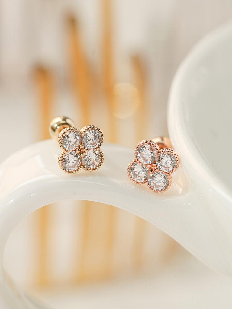 Minimalpiercing 14K Four-Leaf Clover Cubic Piercing Earrings