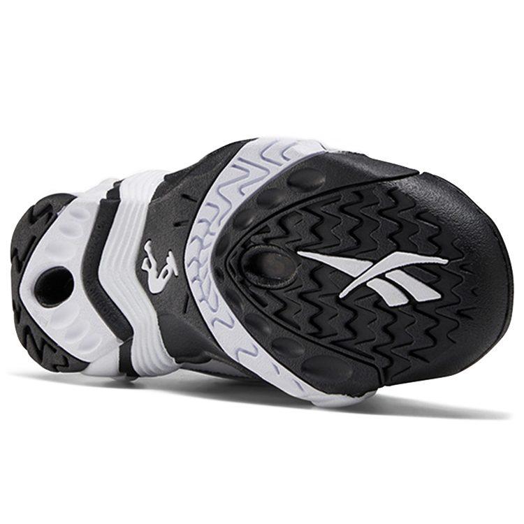 Shaqnosis Reebok 'Black White' FV9284
