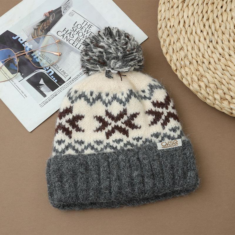 Korean Version of Autumn and Winter Hat for Women's Big Head and Face Slim Knitted Hat Rabbit Hair Ear Protection Warm Hat Plus Wool Yarn Hat