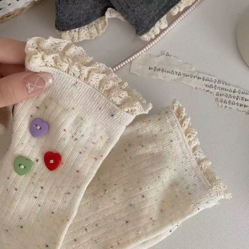 Female Cotton Buttons Tube Reactor Socks of The Students In Spring and Summer