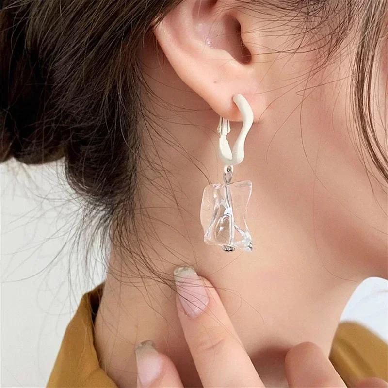 1 Pair Fashion Earrings Ice Cream Simple Transparent Acrylic Irregular White Metal Round Earring Accessories For Women