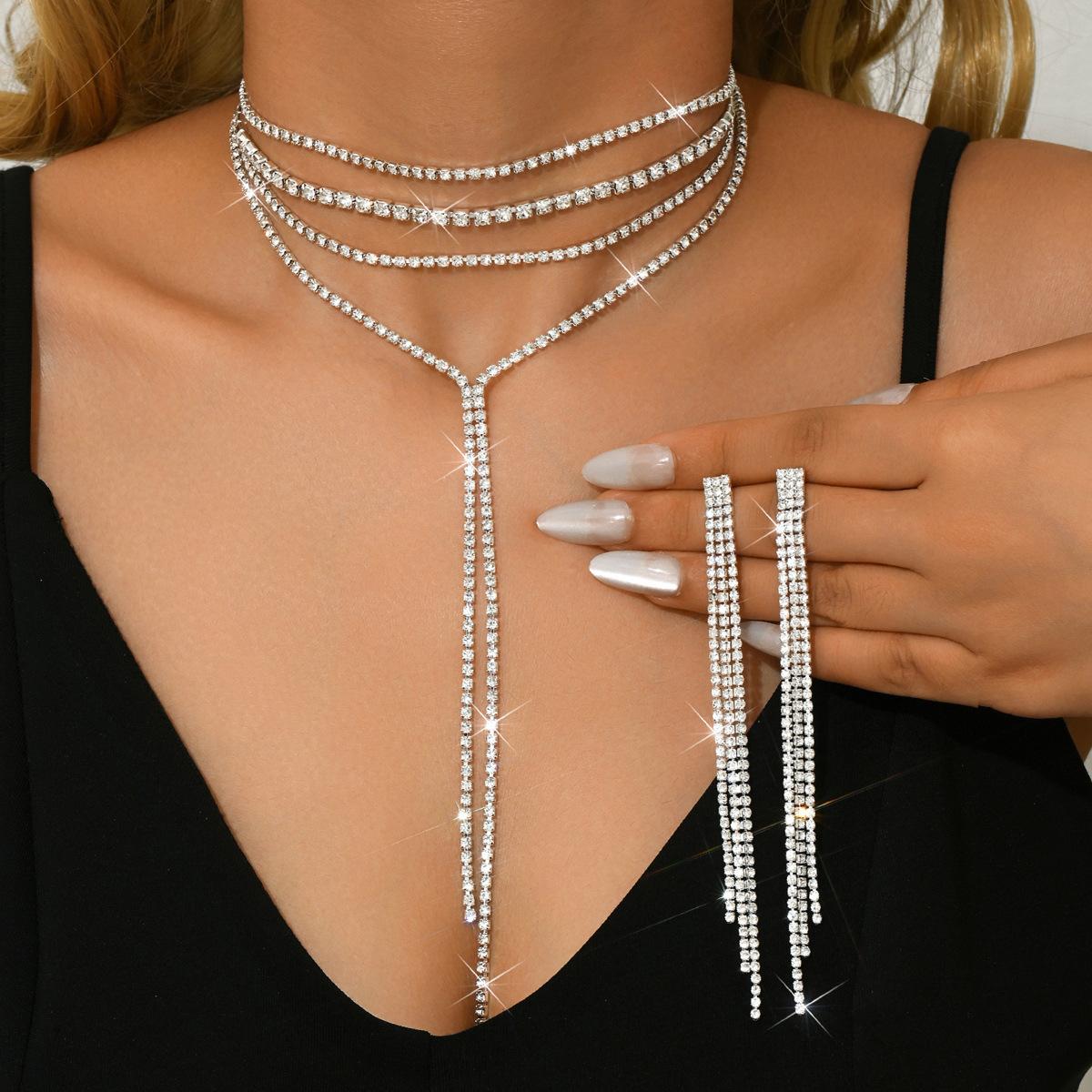 Простые украшения Длинная цепочка «змеиная кость» Цепочка на шею Дизайн с чувством холодного ветра Многослойное ожерелье с бахромой