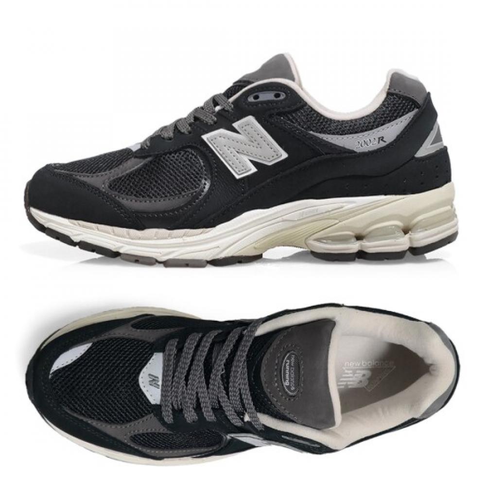 New Balance Unisex 2002 Sneakers M2002rnc