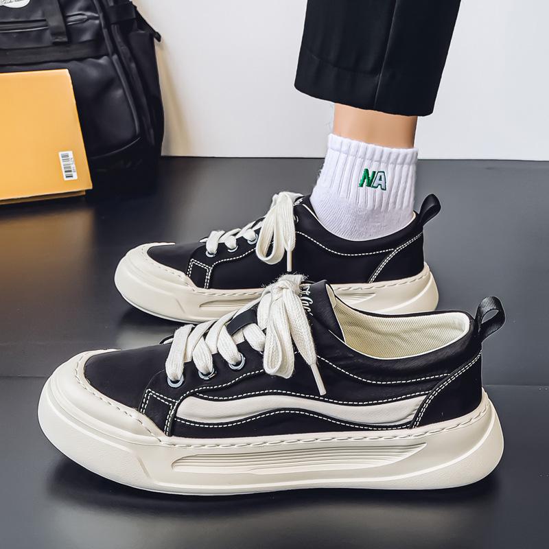 Canvas shoes men's summer breathable niche versatile sports board shoes junior high school students soft sole non-slip black casual shoes