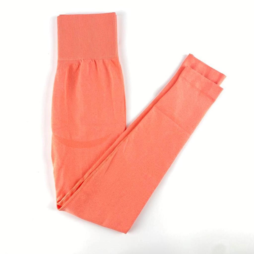 Seamless Butt-Lifting Moisture-Wicking Yoga Leggings for Women