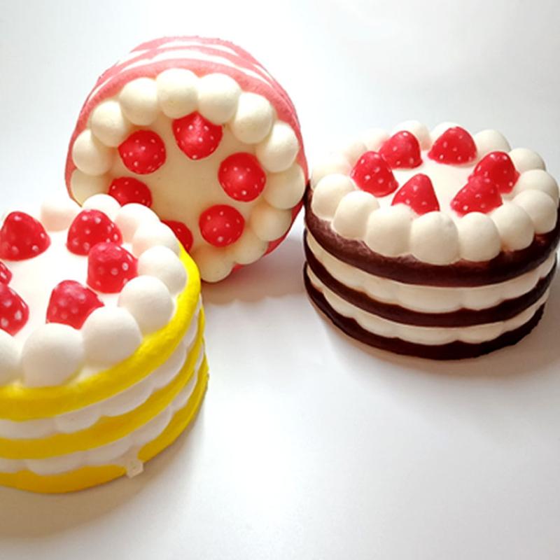 1pc Simulation Cake Model Strawberry Big Fruit Food Slow Rebound Pinch Music Soft Vent Decompression Toy Window Display Props