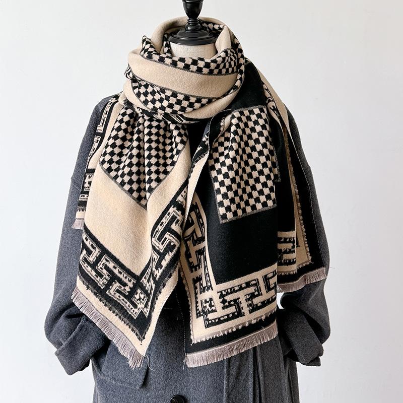 Latest Design Winter Two-Sided Jacquard Cashmere Scarves High Quality Women Thicken Wrap Shawl Ladies Wool Pashmina Scarf