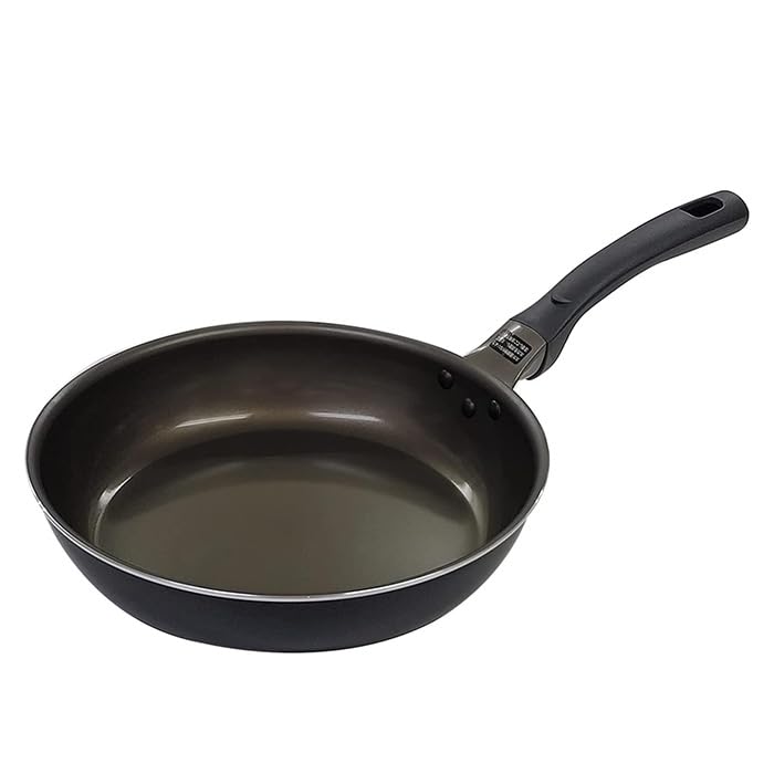 

Solaris Frying pan with new coating that makes food slide easily 26cm IH compatible compatible/Gas чёрный